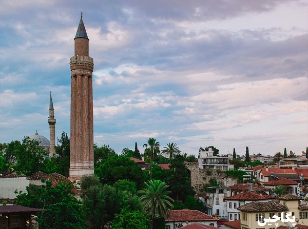 مسجد ییولی مناره آنتالیا