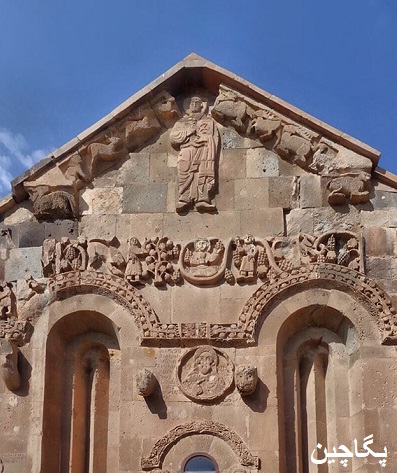 نمای بیرونی کلیسای صلیب مقدس